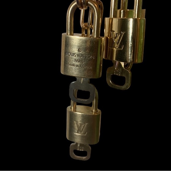 Louis Vuitton Lock & Key Necklace - Picture 2 of 7